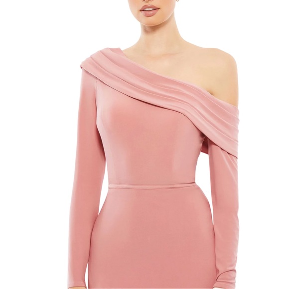 Mac Duggal DROP SHOULDER LONG SLEEVE COLUMN GOWN size 16 - Picture 2 of 12